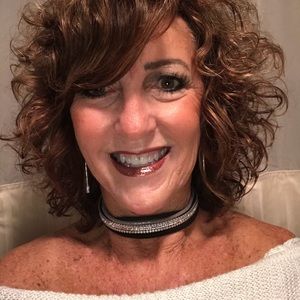 Meet your Posher, Carole